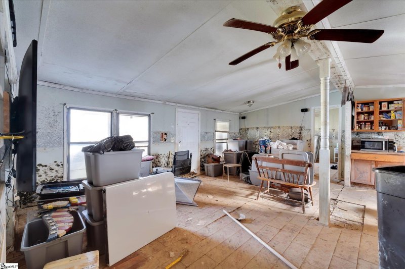 Property image 4 at 108 Shady Acres Circle, Greenville, SC 29611-7076