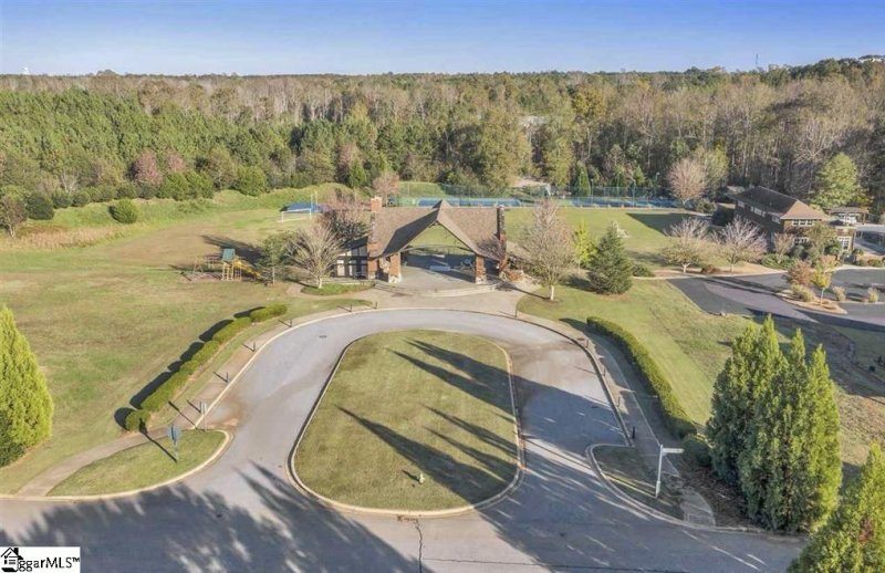 Property image 5 at 609 Acadia Avenue, Piedmont, SC 29673
