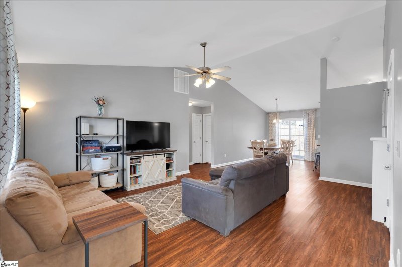 Property image 4 at 111 Manhattan Boulevard, Piedmont, SC 29673