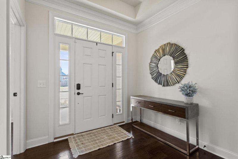 Property image 3 at 209 Waters Run Lane, Simpsonville, SC 29681