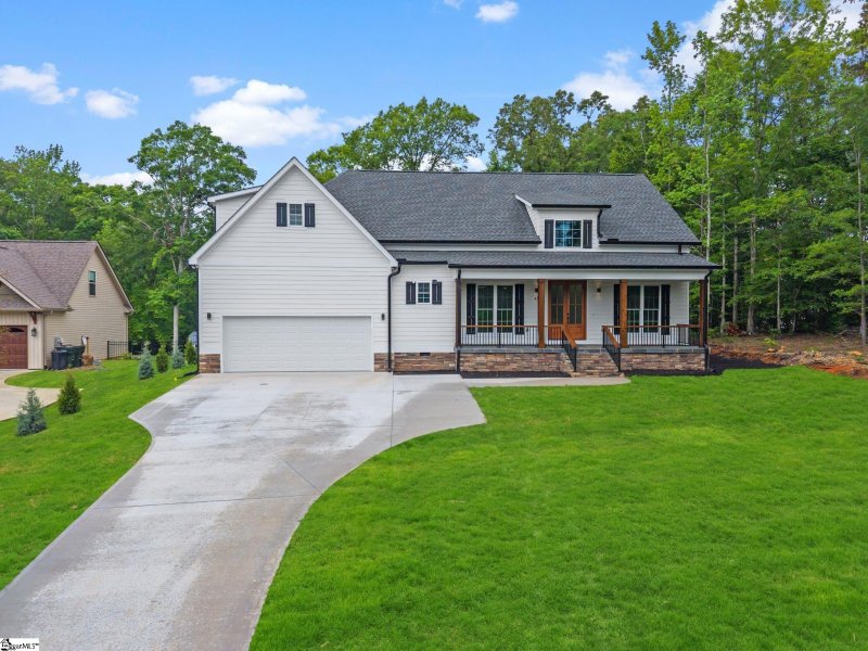 Property image 3 of 43 Prince Williams Court in Coachwood Forest, Simpsonville, SC 29681