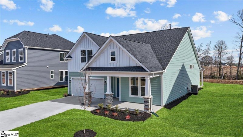 Property image 2 at 102 Beaverdam Creek Drive, Anderson, SC 29621