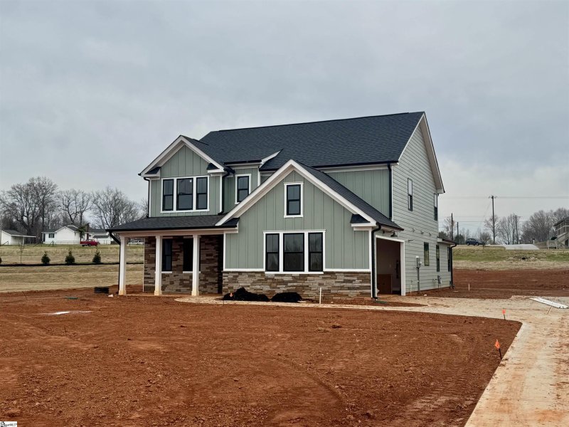 Property image 2 at 105 Ever Silvers Lane, Taylors, SC 29687