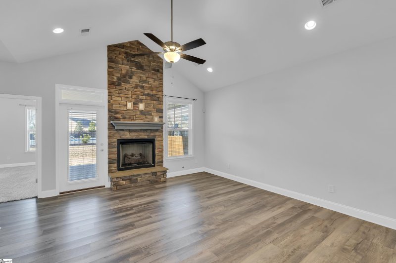 Property image 5 at 1414 Almaden Street, Boiling Springs, SC 29316