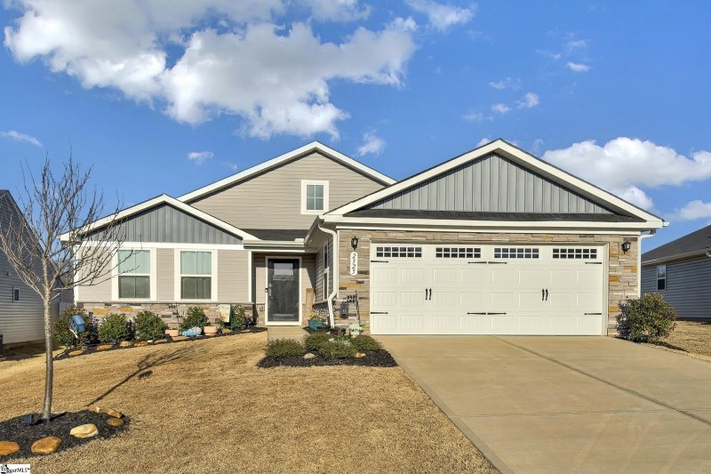 Elmwood Cottages, Boiling Springs Community