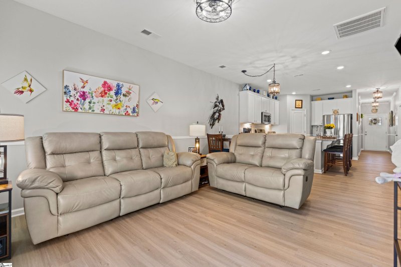 Property image 5 at 106 Aleppo Lane, Greer, SC 29651