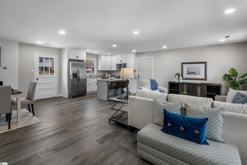 Property image 4 at 112 Sheffield Drive, Piedmont, SC 29673