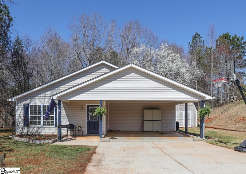 110 Tallahatchie Court