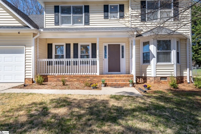 Property image 2 at 210 Atherton Way, Greer, SC 29650-4146