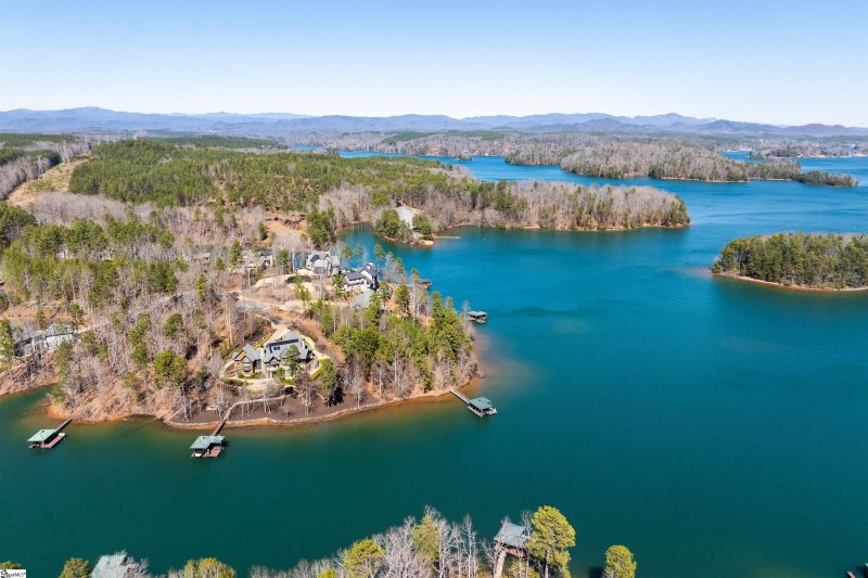 Property image 4 of 581 Big Creek Way in The Cliffs at Keowee Falls South, Salem, SC 29676