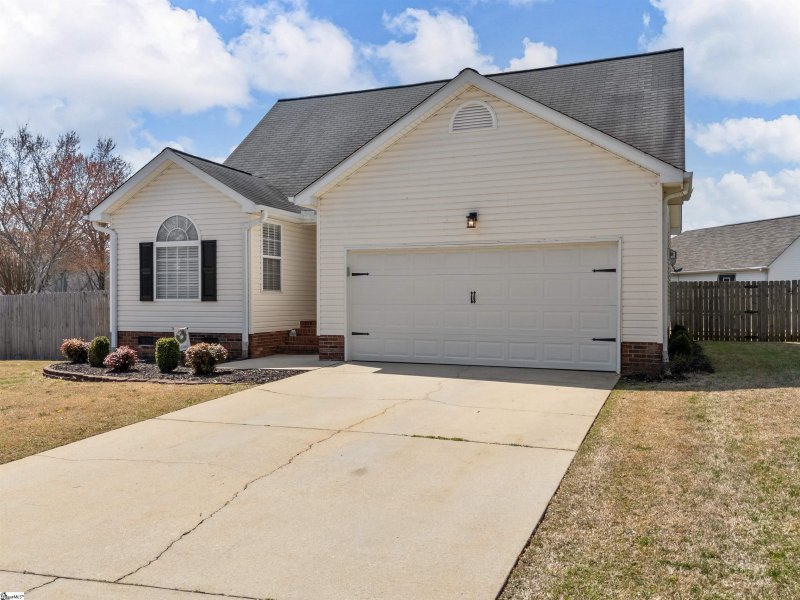 Property image 5 at 509 Windy Meadow Way, Simpsonville, SC 29680