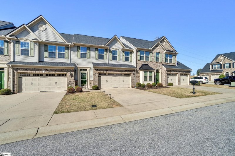 Property image 2 at 137 Middleby Way, Greer, SC 29650