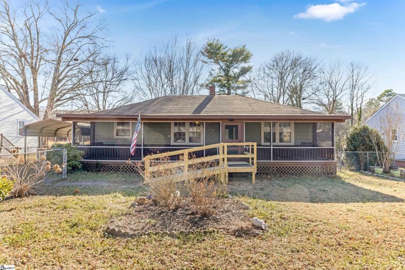 Property image 2 of 203 Givens Street in The Village at Fountain Inn, Fountain Inn, SC 29644