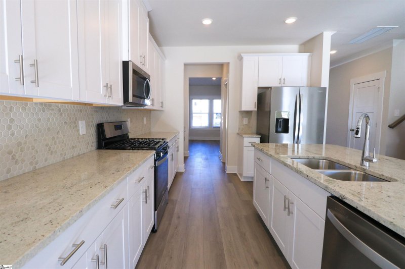 Property image 4 at 308 Lorca Drive, Greenville, SC 29605