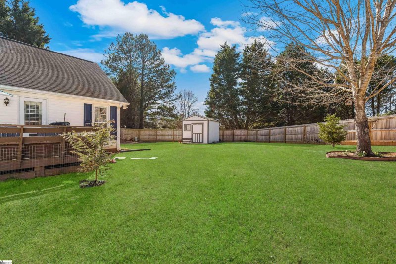 Property image 3 at 9 Fieldcrest Court, Simpsonville, SC 29681