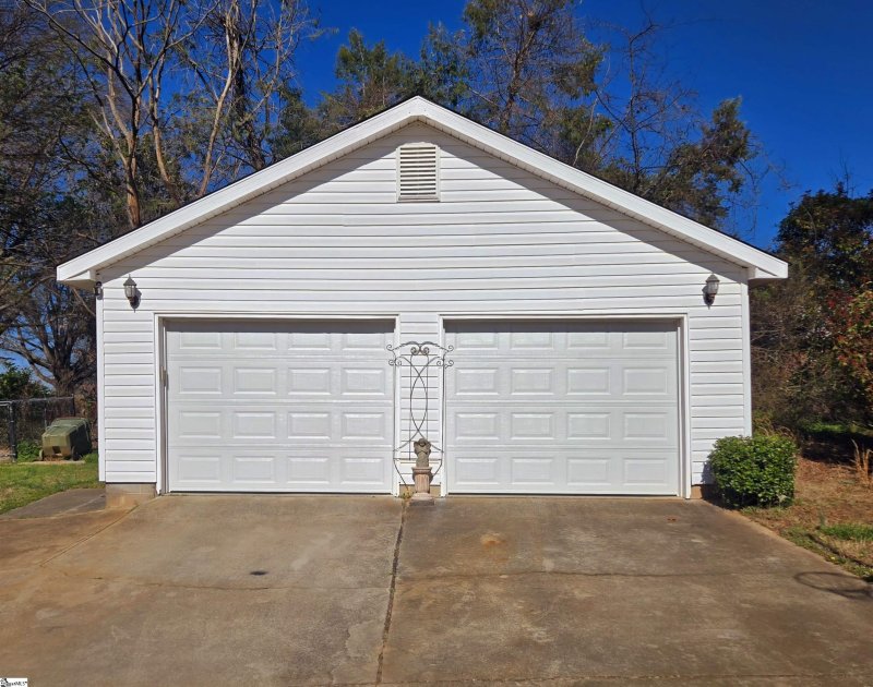 Property image 5 at 123 Amberwood Lane, Mauldin, SC 29662