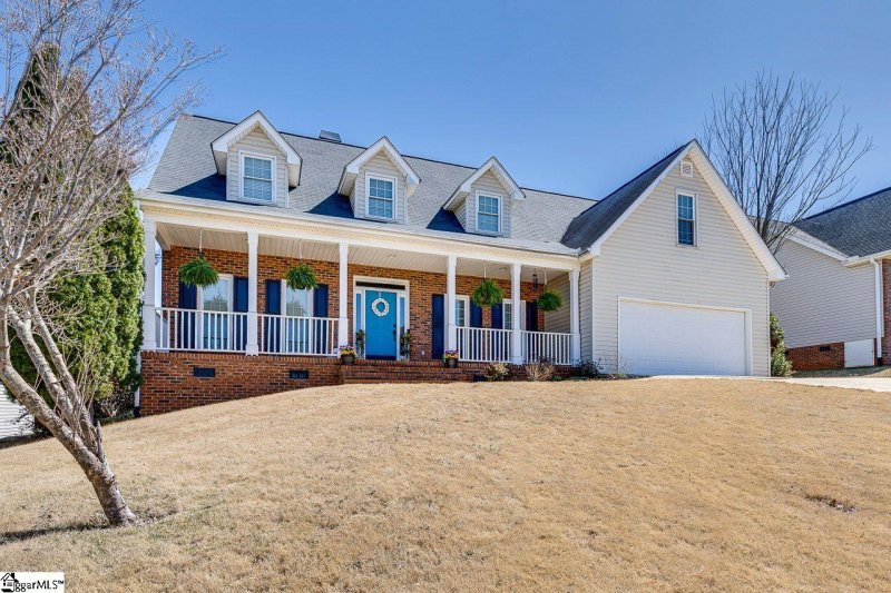 Property image 2 at 102 Richglen Way, Greer, SC 29650