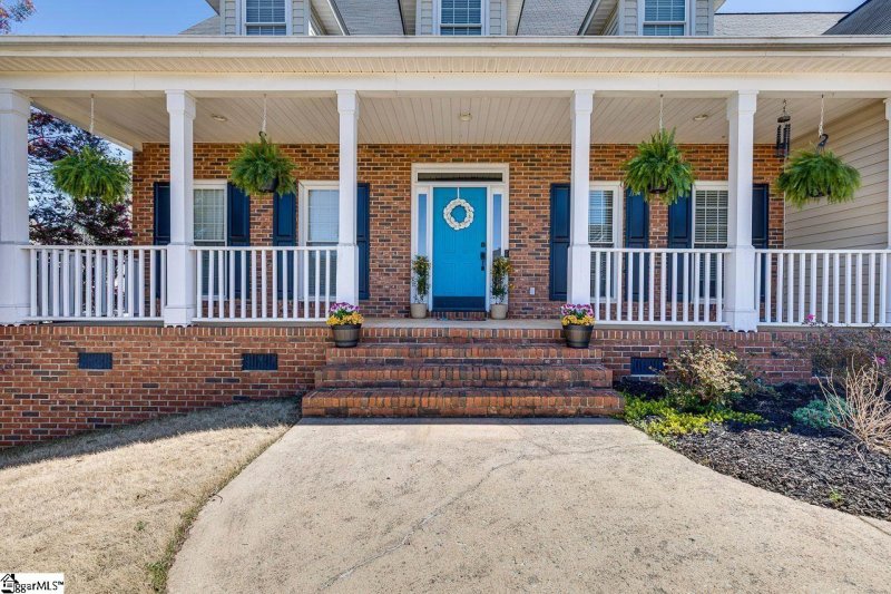 Property image 3 at 102 Richglen Way, Greer, SC 29650