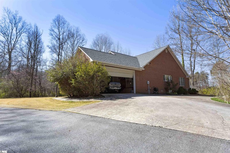 Property image 5 at 507 Springview Drive, Westminster, SC 29693