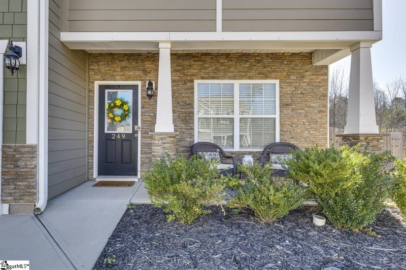 Property image 4 at 249 Hartwood Lake Lane, Greer, SC 29650