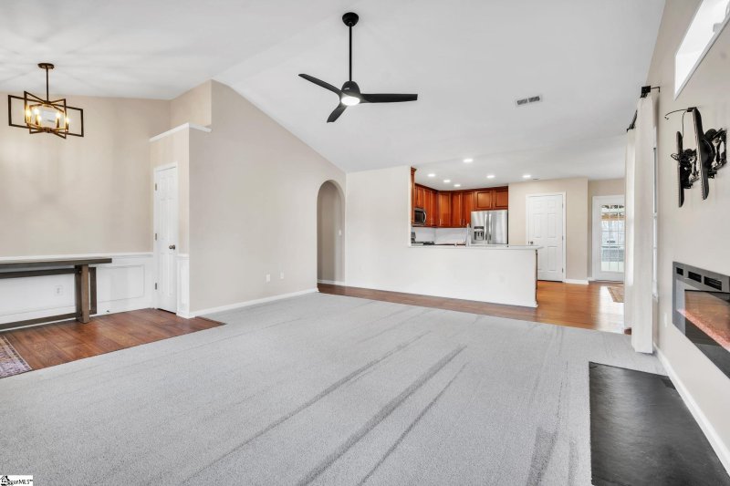 Property image 4 at 120 Pendock Lane, Piedmont, SC 29673-9998