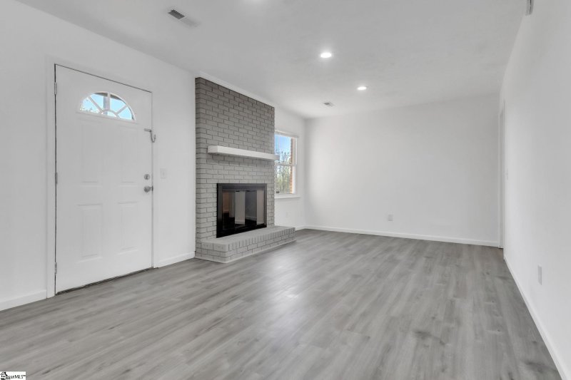 Property image 4 at 2312 Old Williamston Road, Anderson, SC 29621