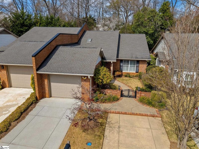 Property image 2 at 105 Hummingbird Ridge, Greenville, SC 29605