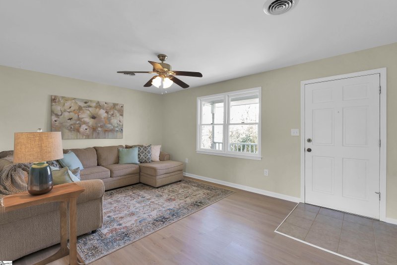 Property image 2 at 306 Richmond Drive, Greenville, SC 29617