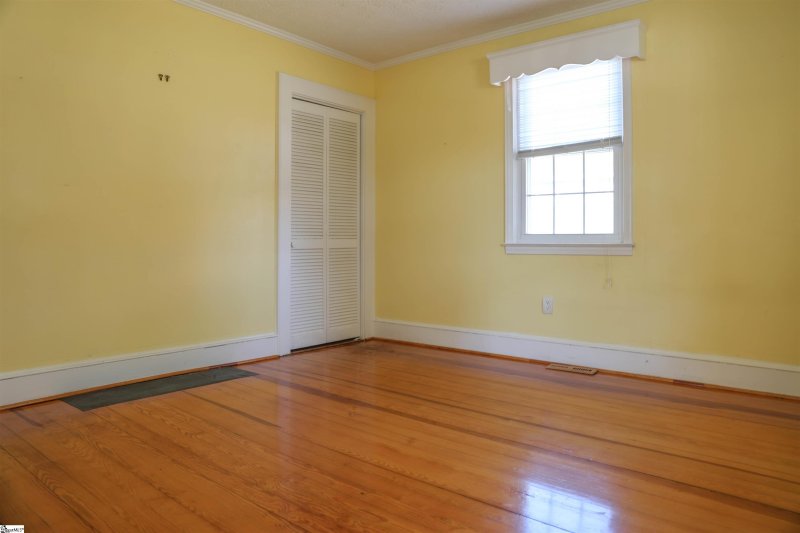 Property image 4 at 201 Arial Street, Easley, SC 29640