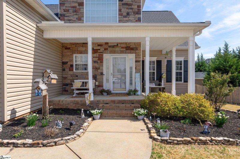 Property image 3 at 39 Santee Court, Simpsonville, SC 29680