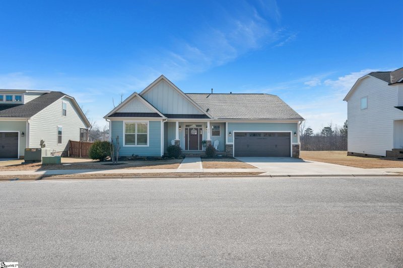 Property image 3 at 317 Glendon Street, Greer, SC 29651-1990