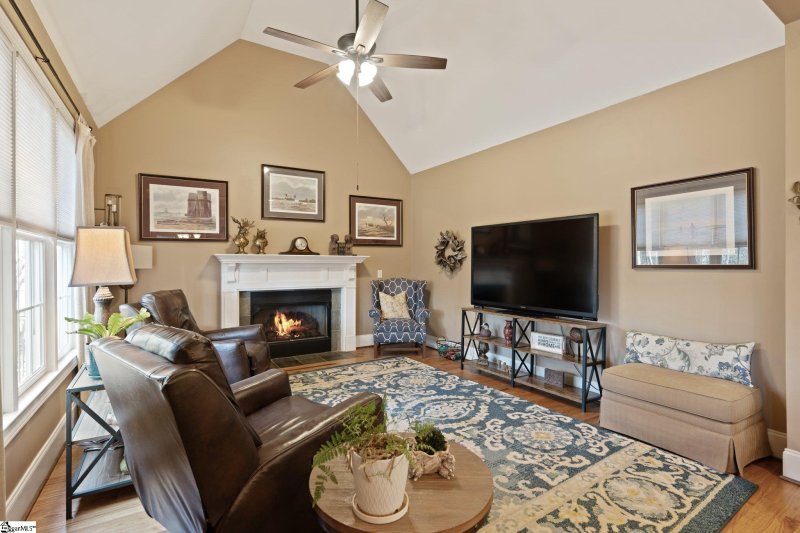 Property image 4 at 3 Fife Court, Simpsonville, SC 29681