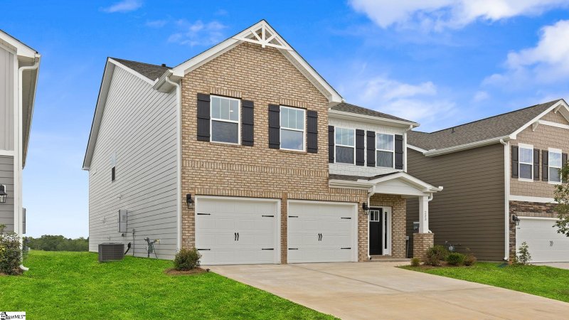 Property image 2 at 223 Paperbark Drive, Greenville, SC 29607