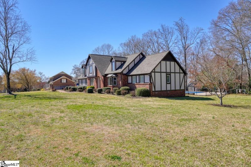 Property image 3 at 353 E Killarney Lake, Moore, SC 29369