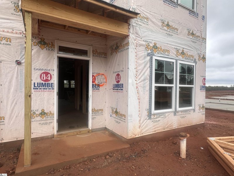 Property image 2 at 127 Hunter Ridge Drive, Boiling Springs, SC 29316