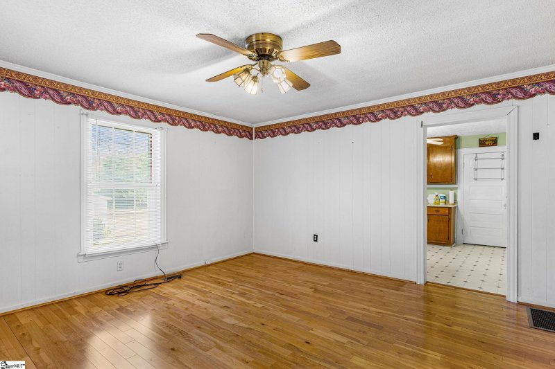 Property image 5 at 408 Graham Street, Easley, SC 29640