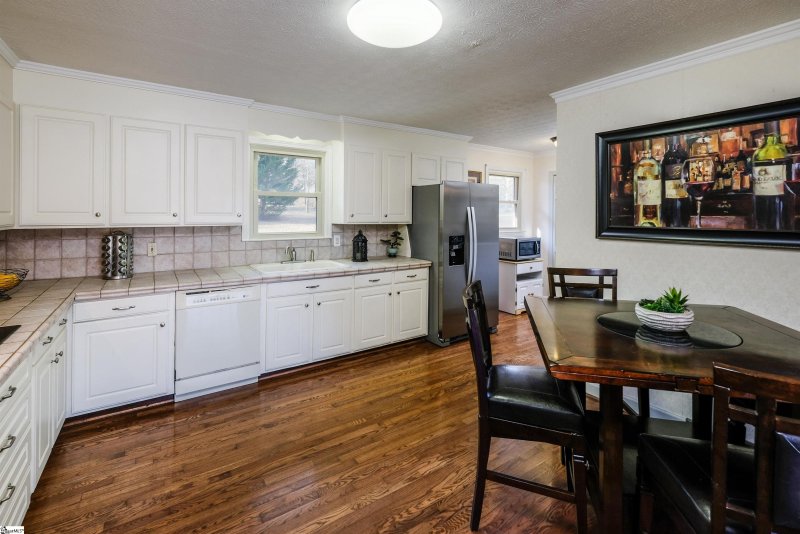 Property image 3 at 112 Nottingham Way, Easley, SC 29640