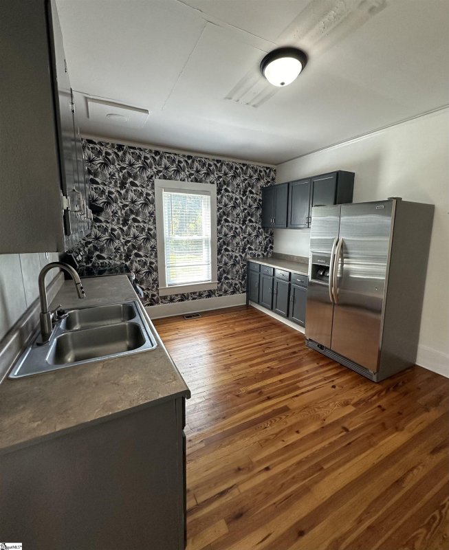 Property image 4 at 25 W Main Street, Greenville, SC 29611