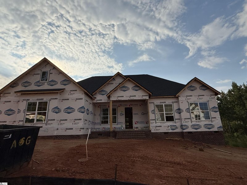 Property image 2 of 112 Halowell Lane in Echo Grove, Travelers Rest, SC 29690