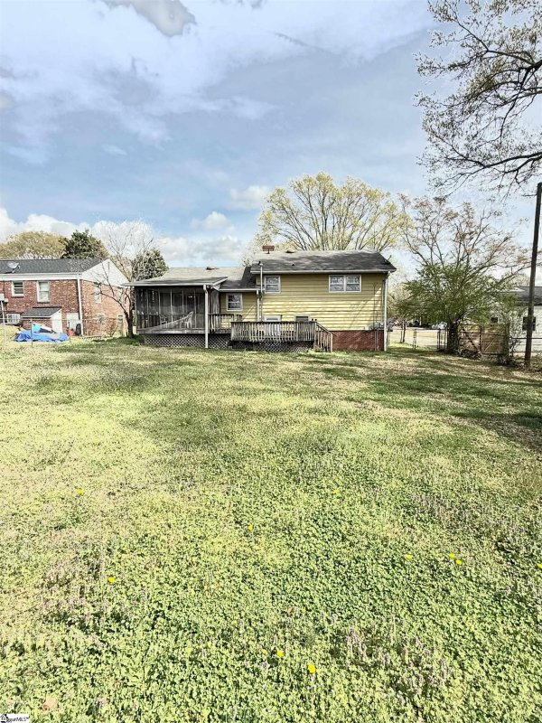 Property image 3 at 100 Farmington Road, Greenville, SC 29605