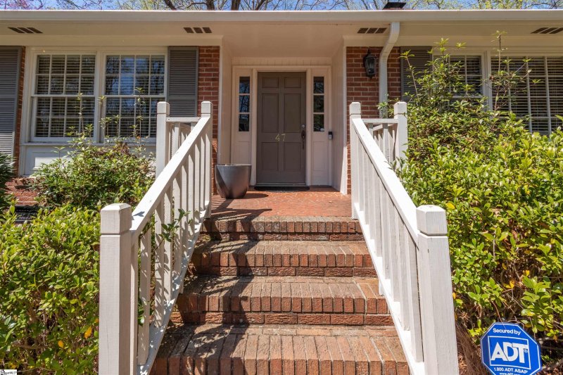 Property image 3 at 47 Dameron Avenue, Greenville, SC 29607