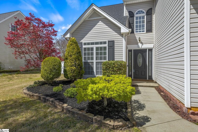 Property image 2 at 153 Bonnie Woods Drive, Greenville, SC 29605