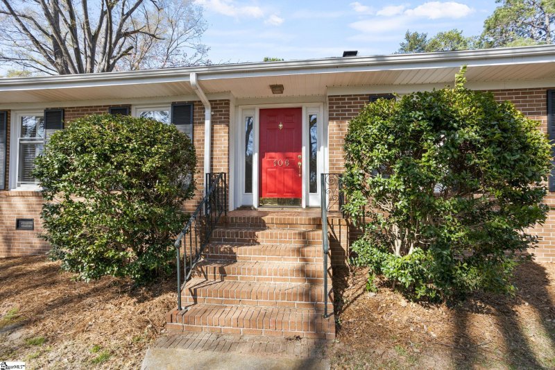 Property image 3 at 106 Belmont Drive, Fountain Inn, SC 29644