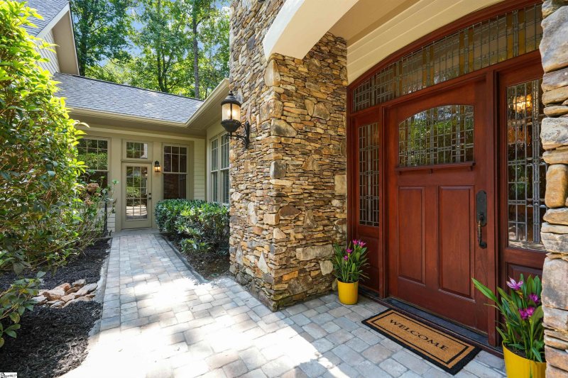 Property image 5 at 48 Rock Creek Drive, Greenville, SC 29605