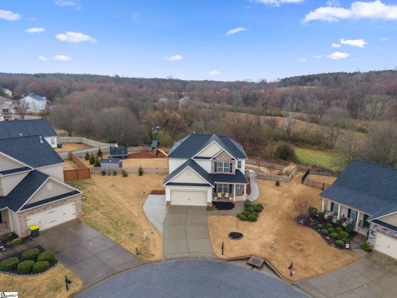 Property image 2 at 15 Harwick Court, Easley, SC 29642