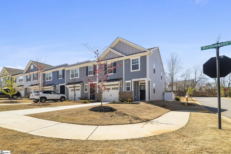 Property image 2 at 110 Wethington Way, Travelers Rest, SC 29690