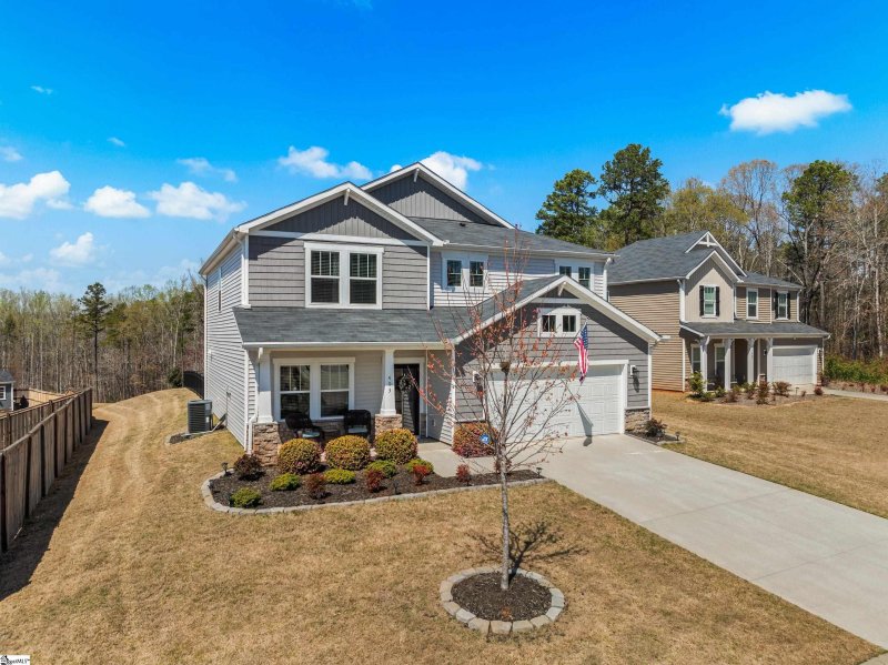 Property image 3 at 403 Red Canoe Lane, Pelzer, SC 29669-9422