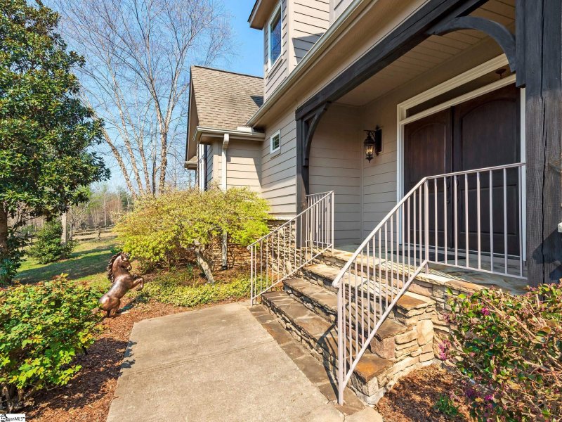 Property image 3 of 127 Pardo Road in Gowans Fort, Landrum, SC 29356