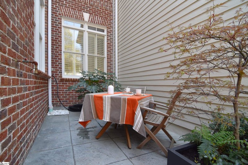 Property image 5 at 103 Rivoli Lane, Greenville, SC 29615