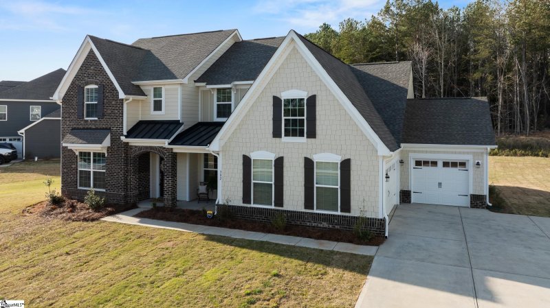 Property image 4 at 302 Riverland Way, Greer, SC 29651